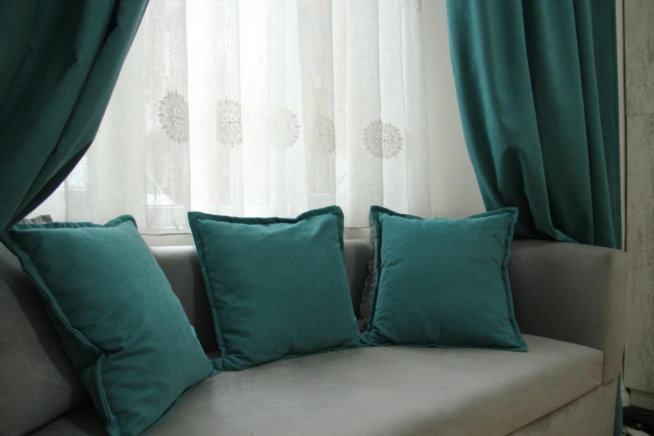 Suliko - Your Cosy Apartment In The Center Tbilisi Luaran gambar