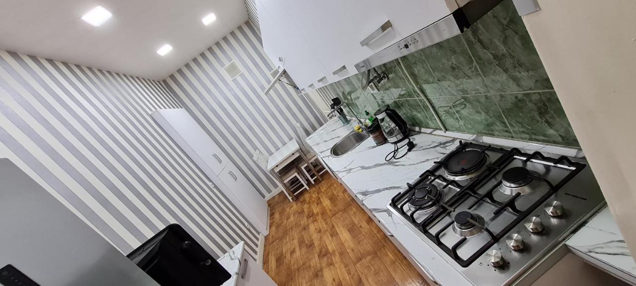 Suliko - Your Cosy Apartment In The Center Tbilisi Luaran gambar
